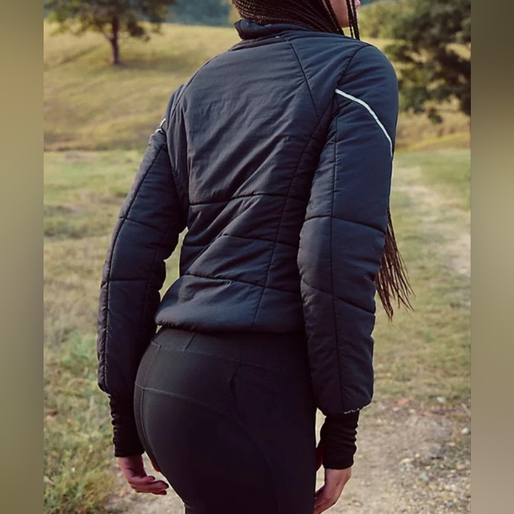 FP MOVEMENT - GATHERING STORM RUN PUFFER - Picture 2 of 8